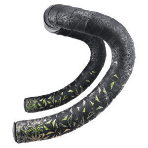 Super Sticky Kush - Star Fade - Green Emerald Refractor      4600€    SUPACAZ Super Sticky Kush - Star Fade - Green Emerald RefractorVendu exclusivement en ligne   