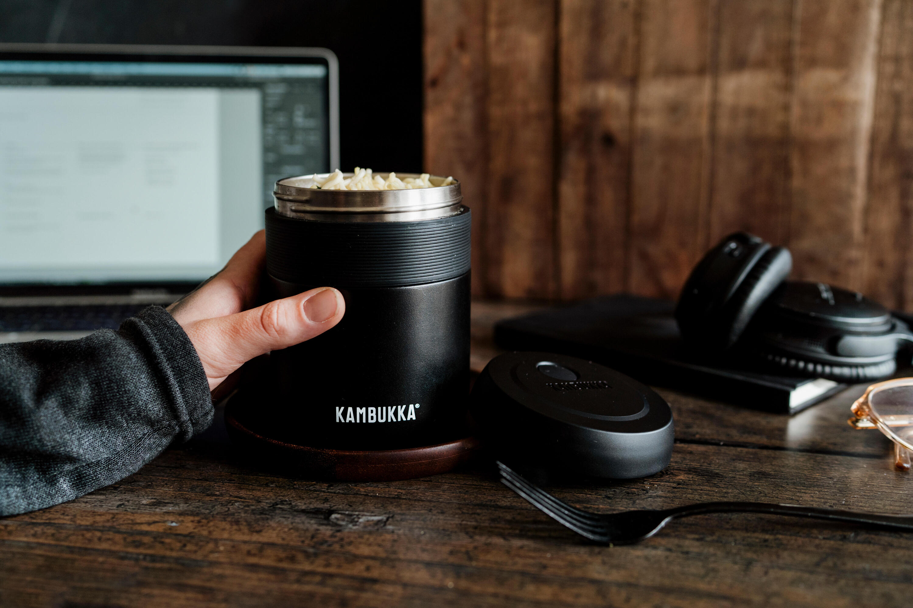 Kambukka Bora Food jar 600ml Matte Black 7/7