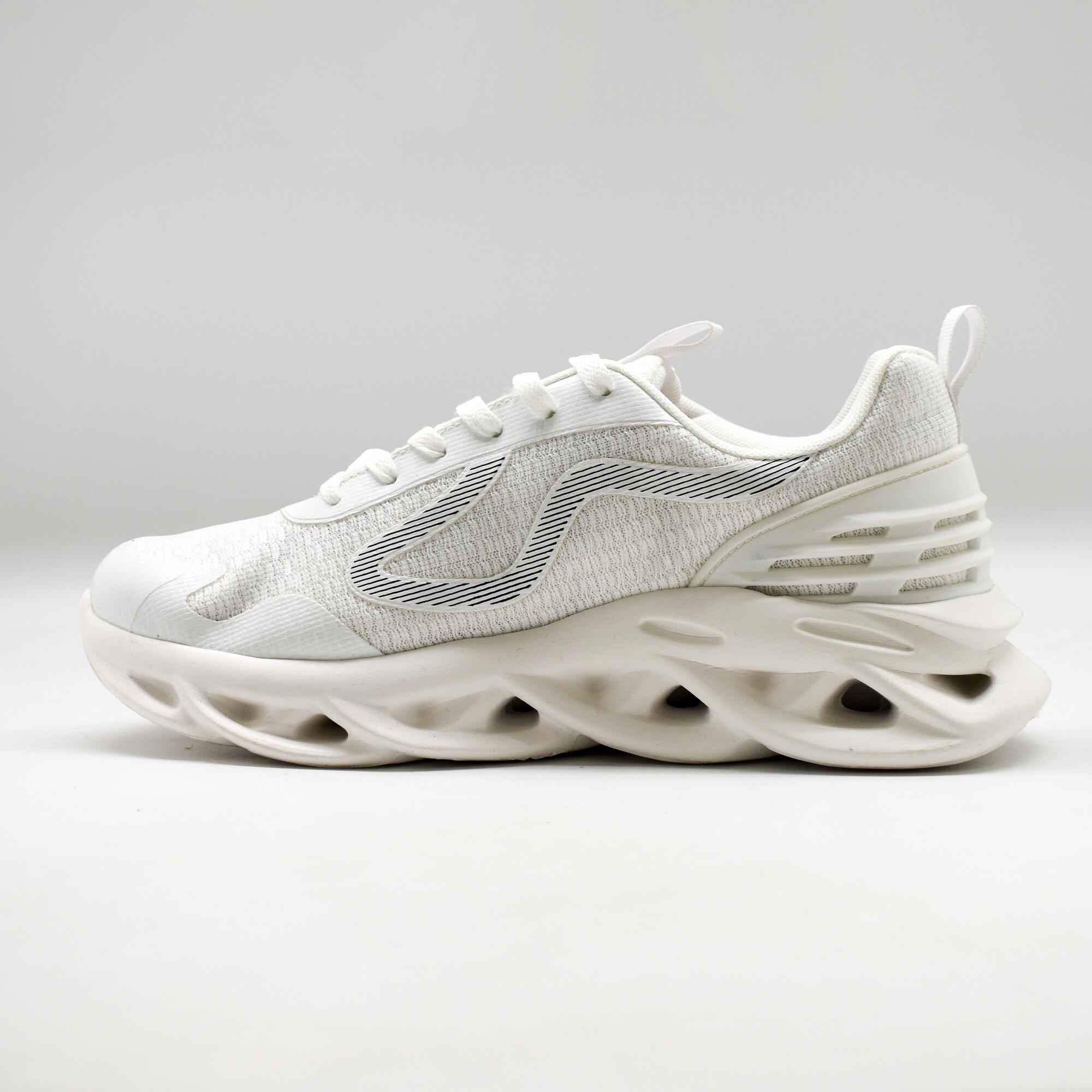 Chaussure sportive DIMU 3/6
