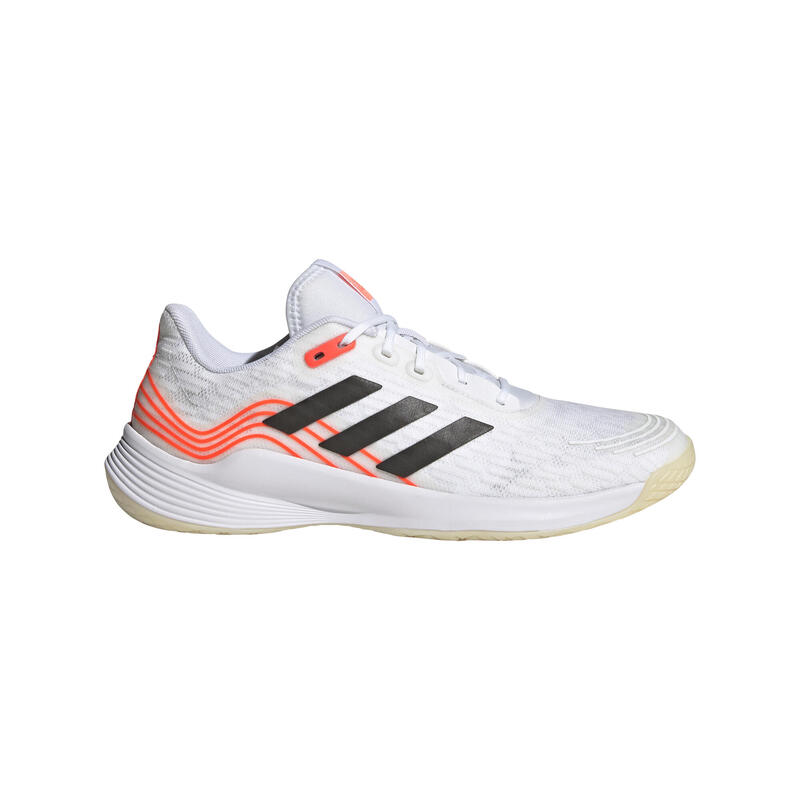 Chaussures adidas Novaflight