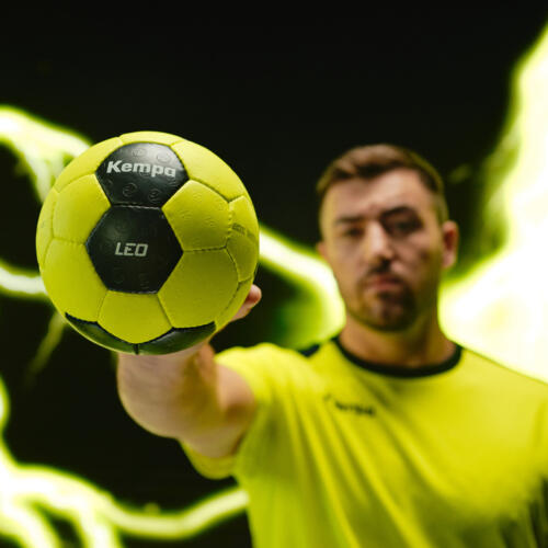handball Leo KEMPA 3/3