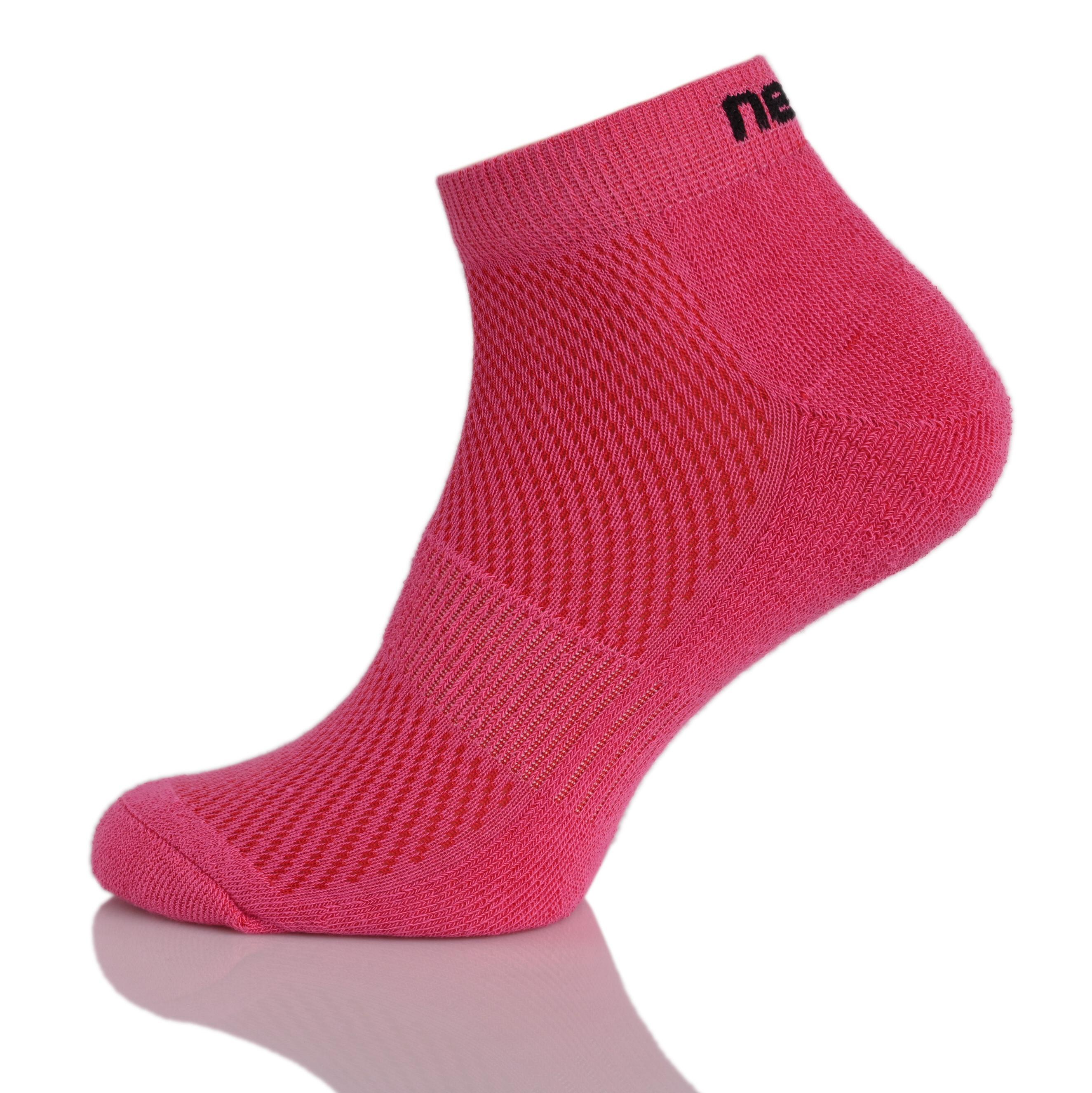 NESSI SPORTSWEAR picture