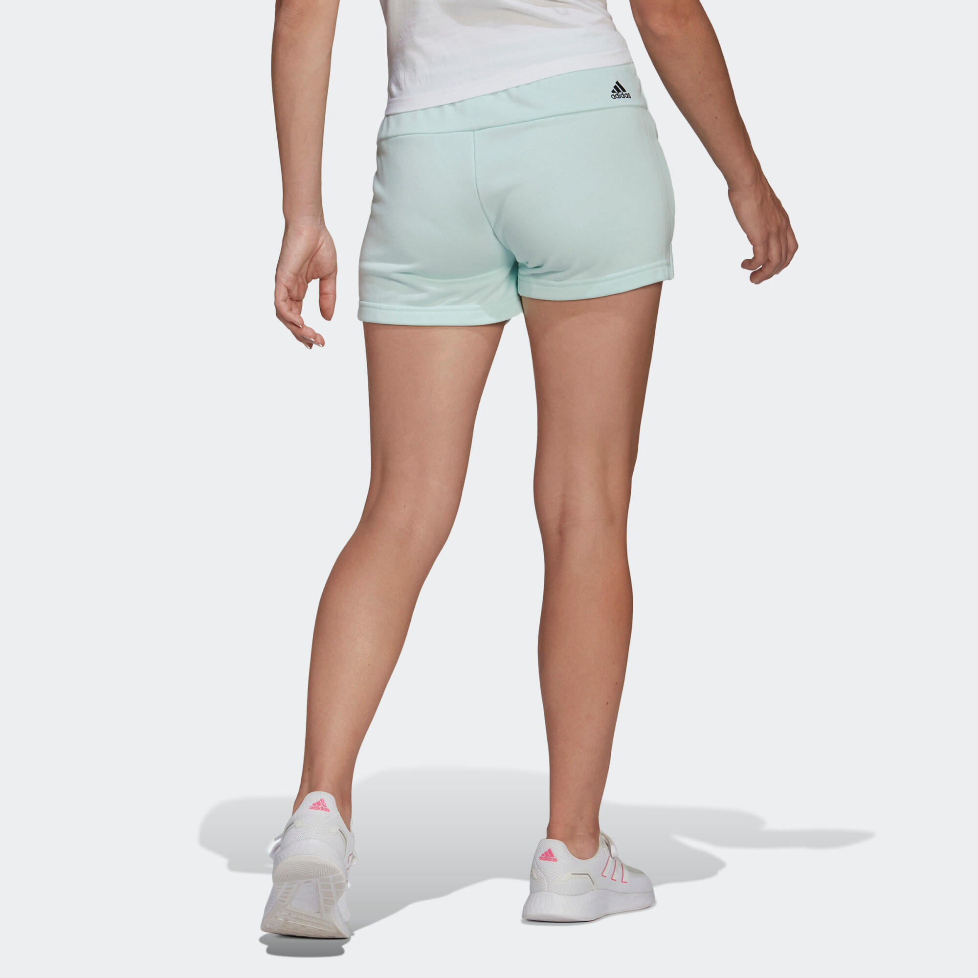 Spodenki damskie adidas Essentials Slim 4/5