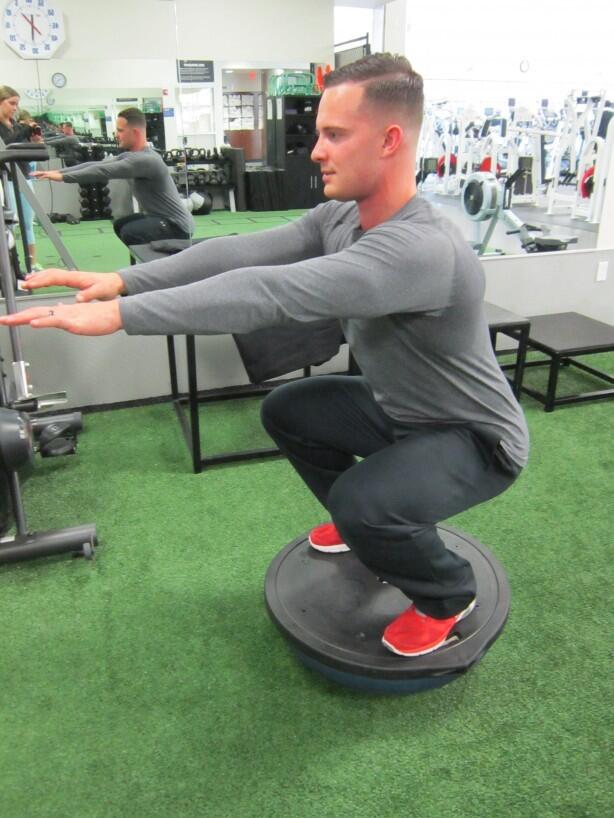 Platforma równoważna Yakimasport Ball Trainer 2/4