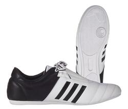 Chaussures Taekwondo enfant adidas Adi Kick