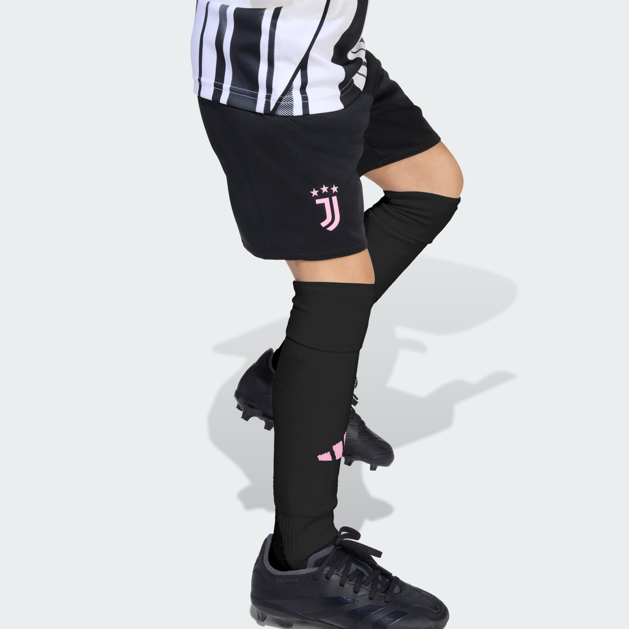 Kit Home 25/26 Mini Juventus 5/7