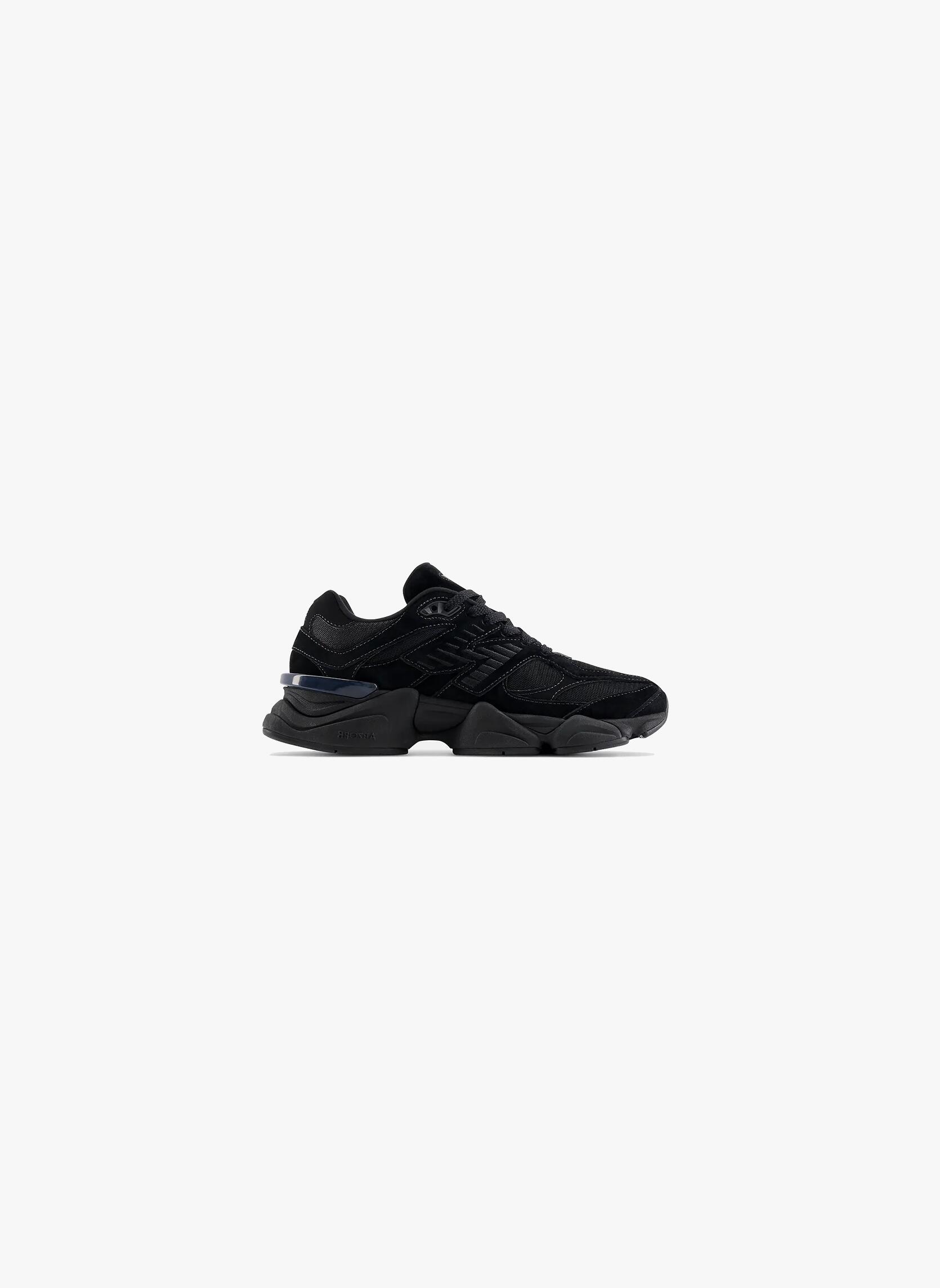 New Balance 9060 nero 3/5