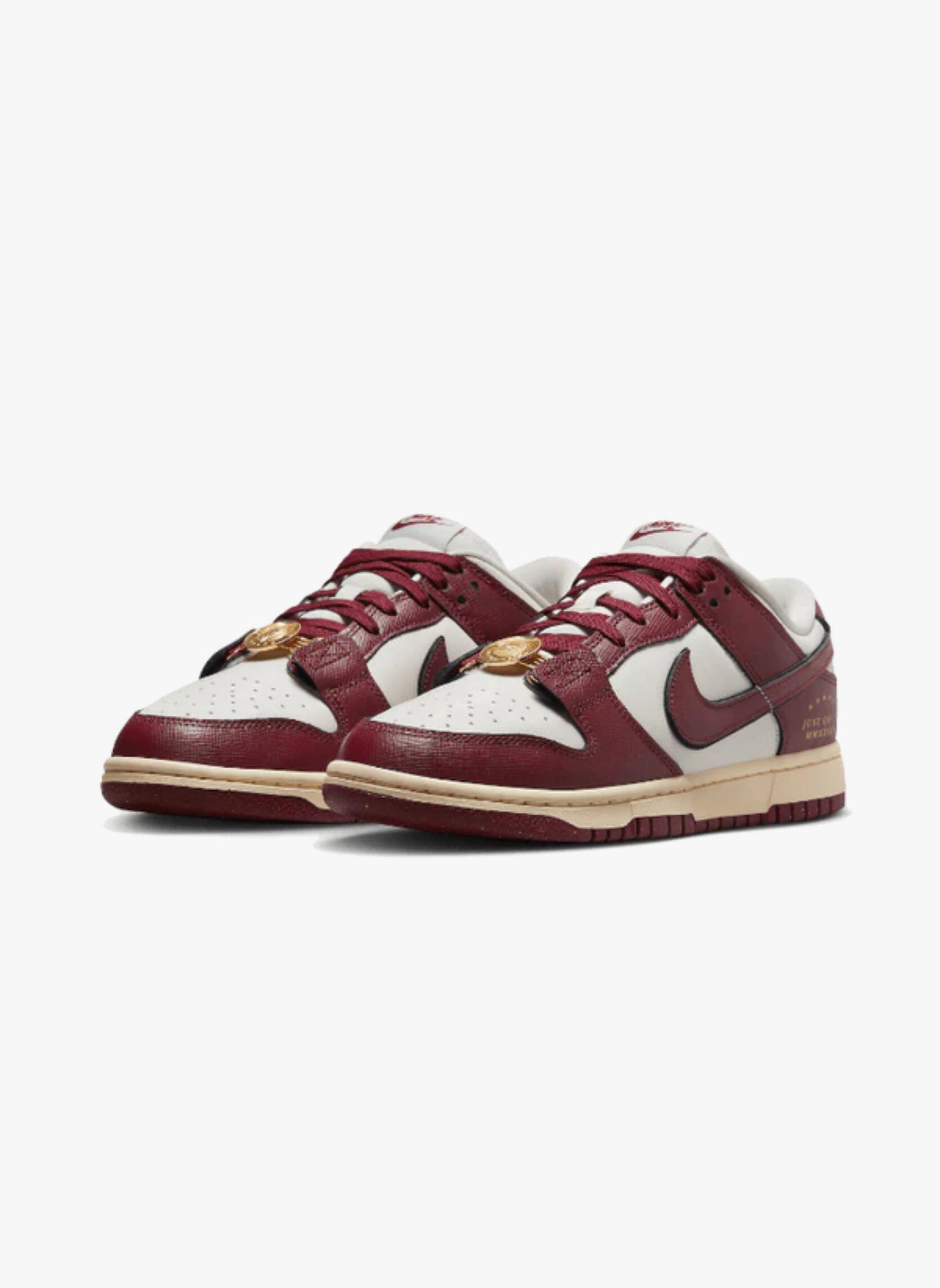 Nike Dunk Low SE Sisterhood Sail Team Red (Damen) 4/5