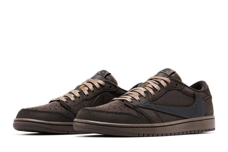 Air Jordan 1 Retro Low OG SP Travis Scott Velvet Brown 2/6