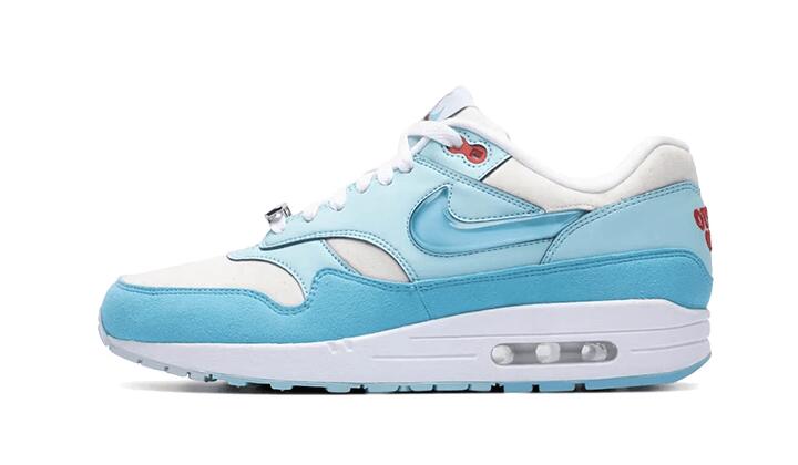 NIKE picture