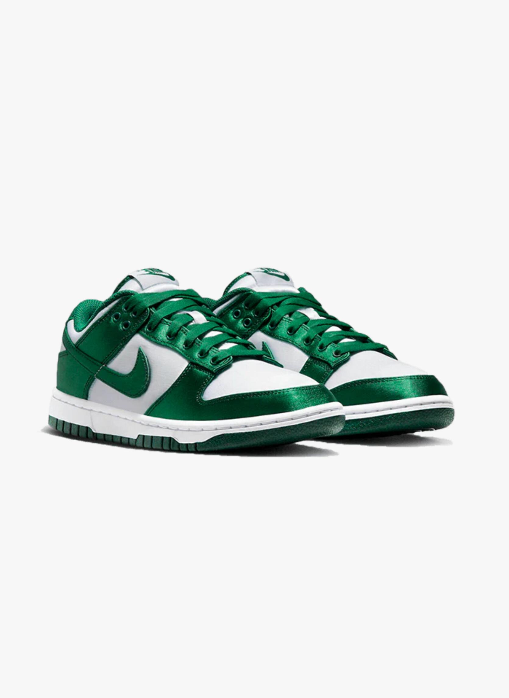 Nike Dunk Low Satin Green 4/5