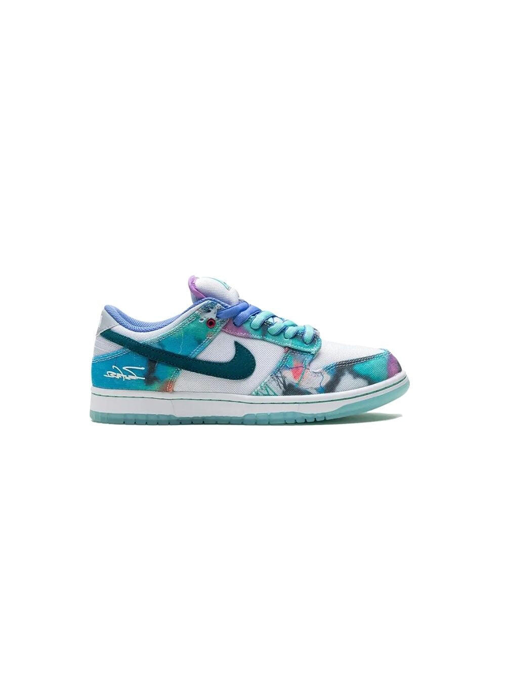 Nike SB Dunk Low Futura Laboratories Bleached Aqua 5/5