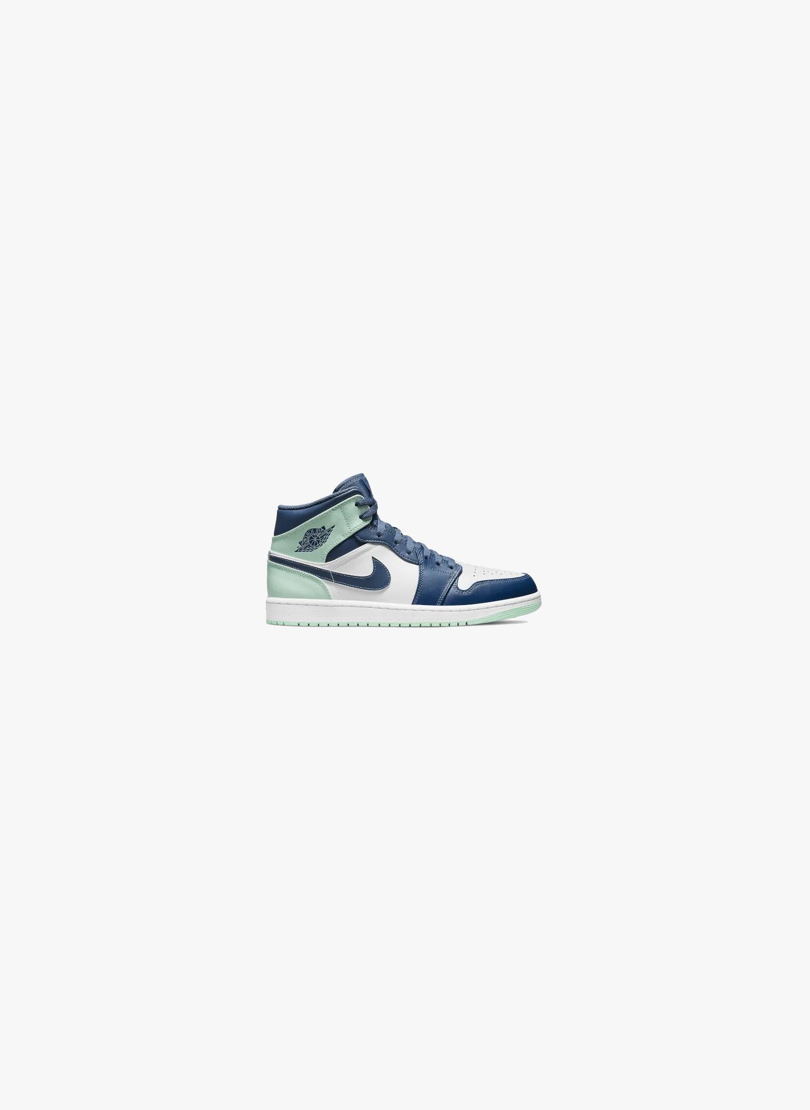 Air Jordan 1 Mid Mystic Navy Mint Foam 3/4