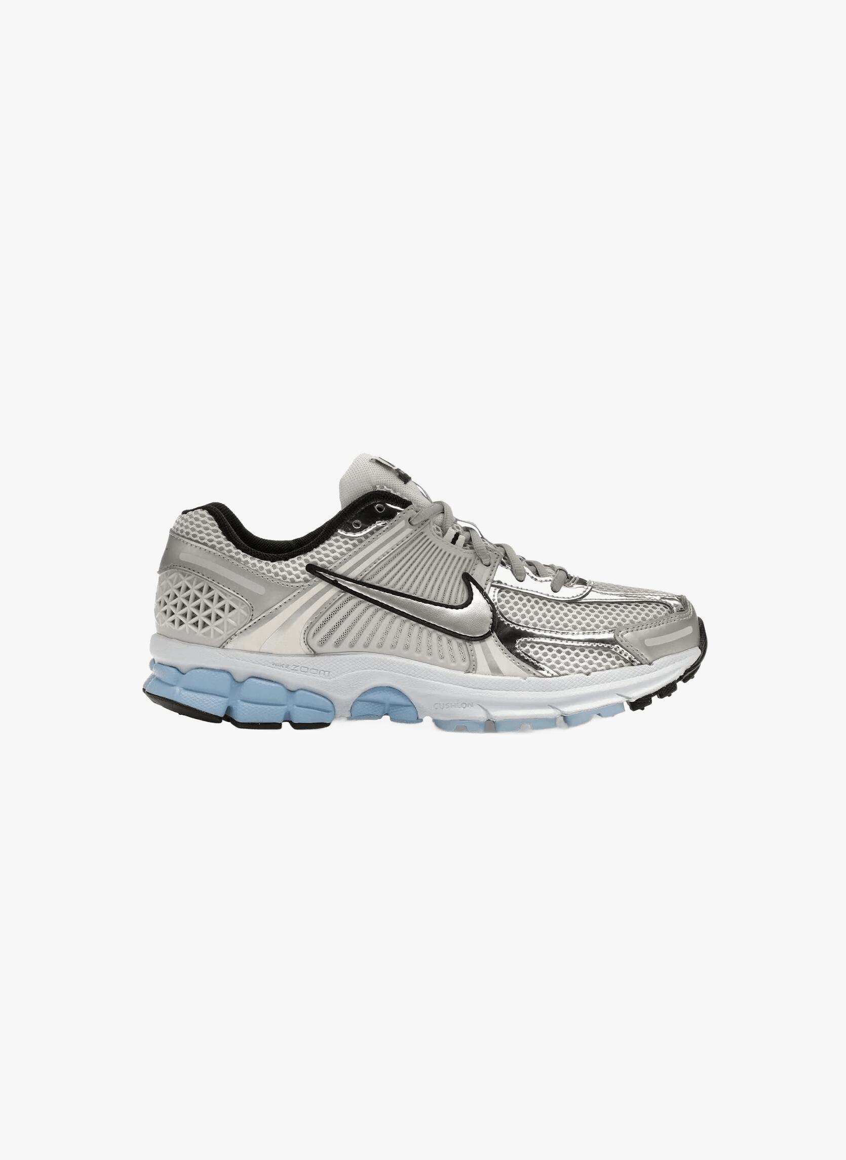 Zoom Vomero 5 Metallic Silver Blue Tint 3/5