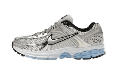 Zoom Vomero 5 Metallic Silver Blue Tint