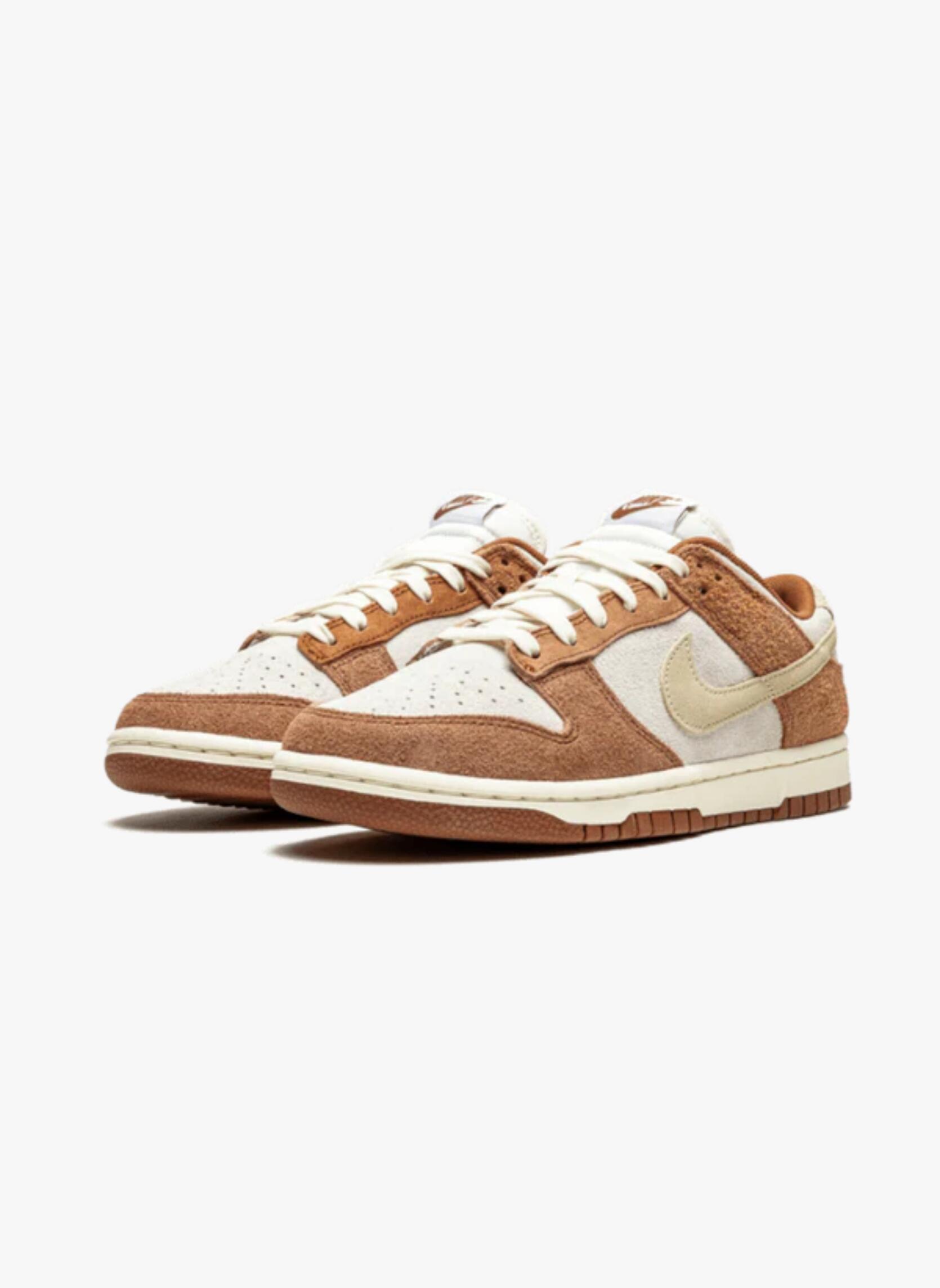 Nike Dunk Low Medium Curry 4/5