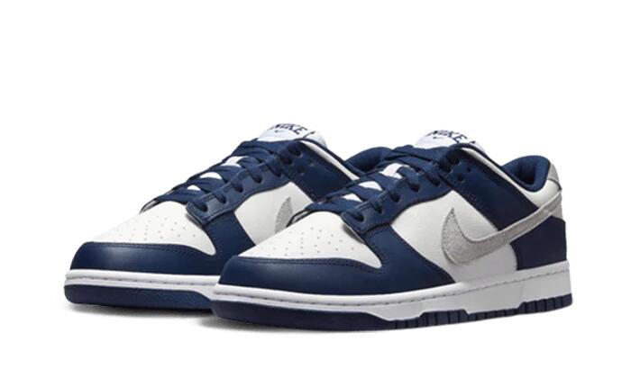 Dunk Low Summit White Midnight Navy 2/5