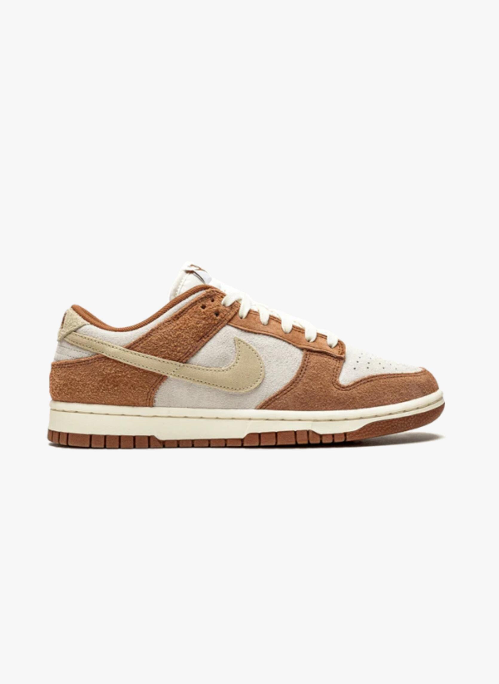 Nike Dunk Low Medium Curry 3/5