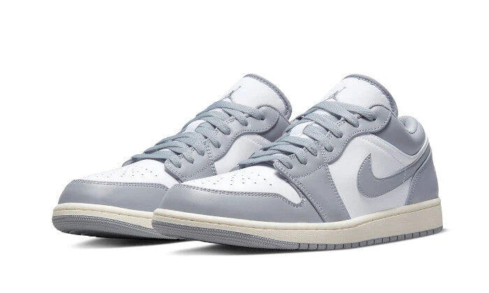 Air Jordan 1 Low Vintage Grey 2/5