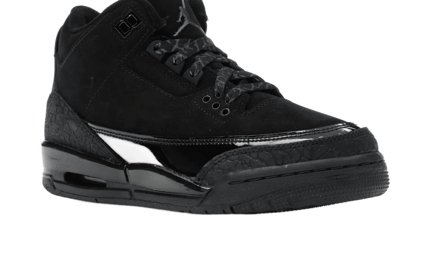 Jordan 3 Retro Black Cat (2025) (GS) 2/5