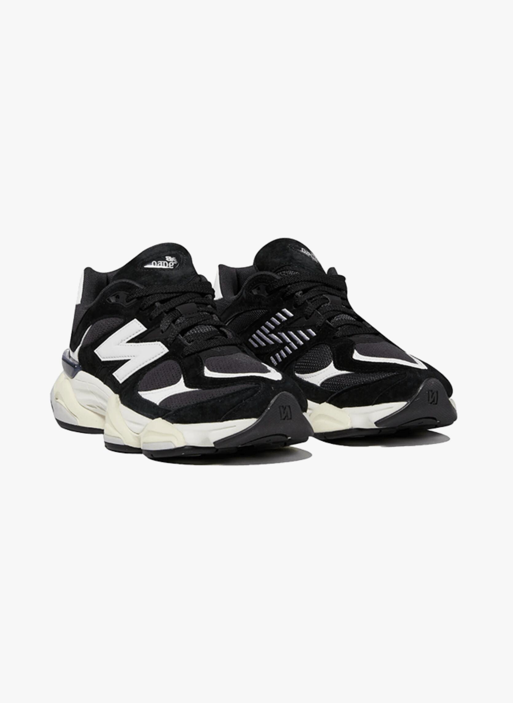 New Balance 9060 Black White 4/5