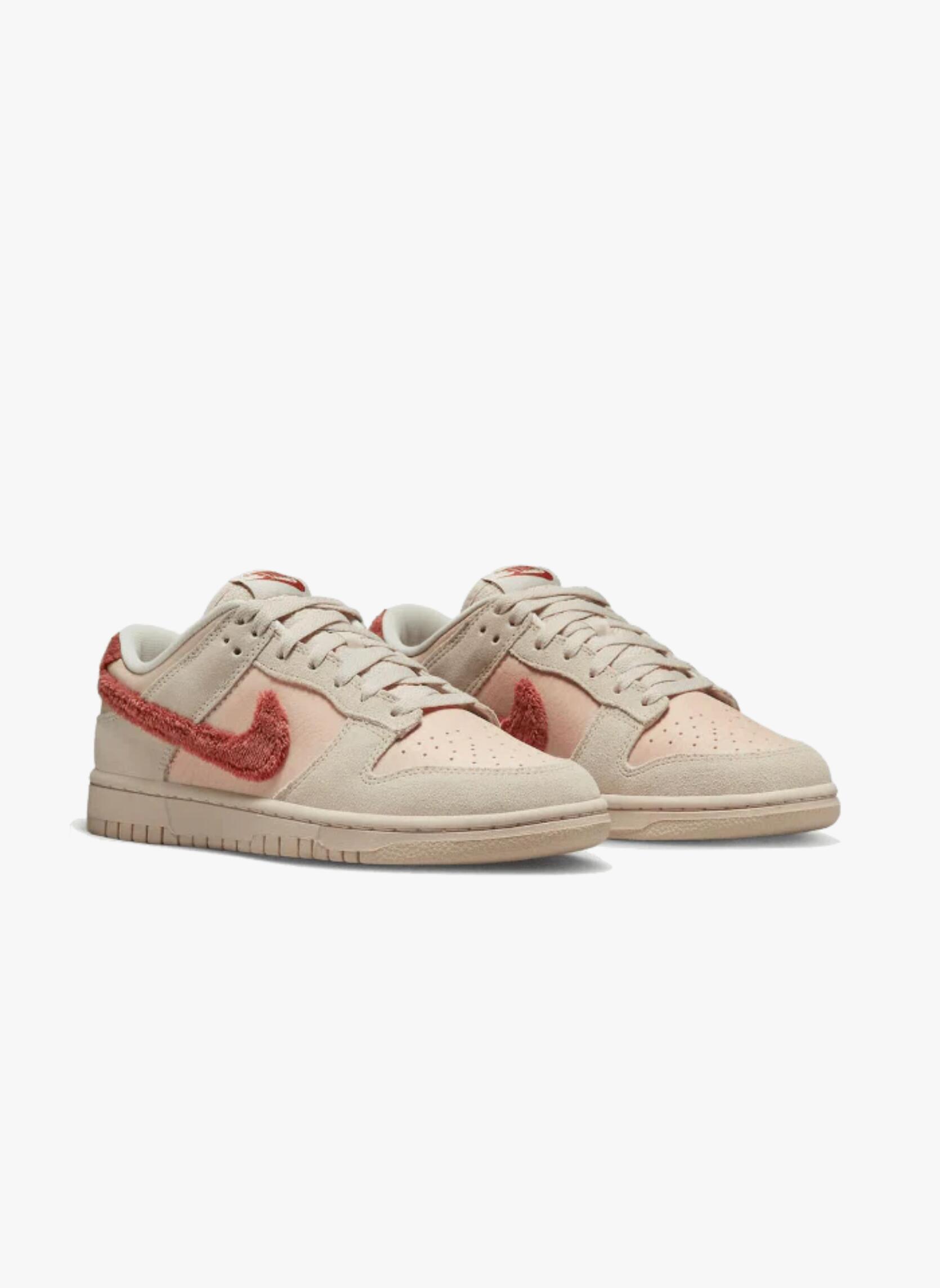 Schoenen - lifestyle - dunk low - terry - shimmer, pearl white 4/5