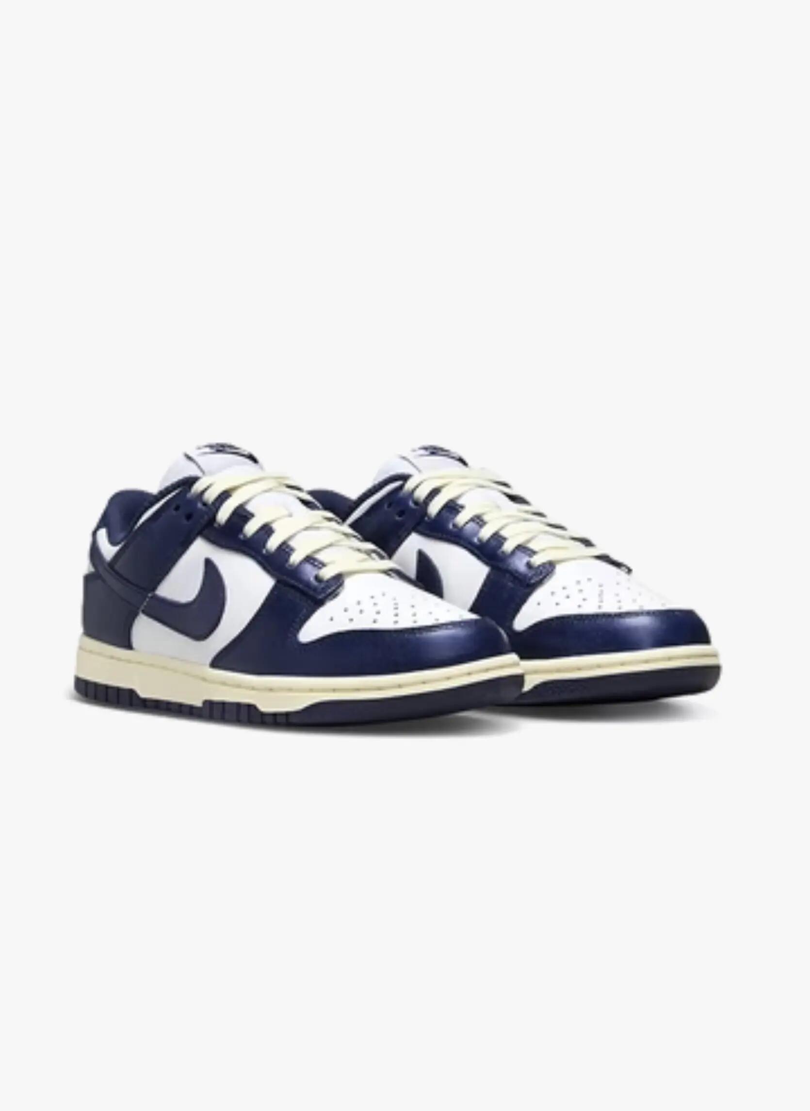 Nike Dunk Low Vintage Navy 4/5