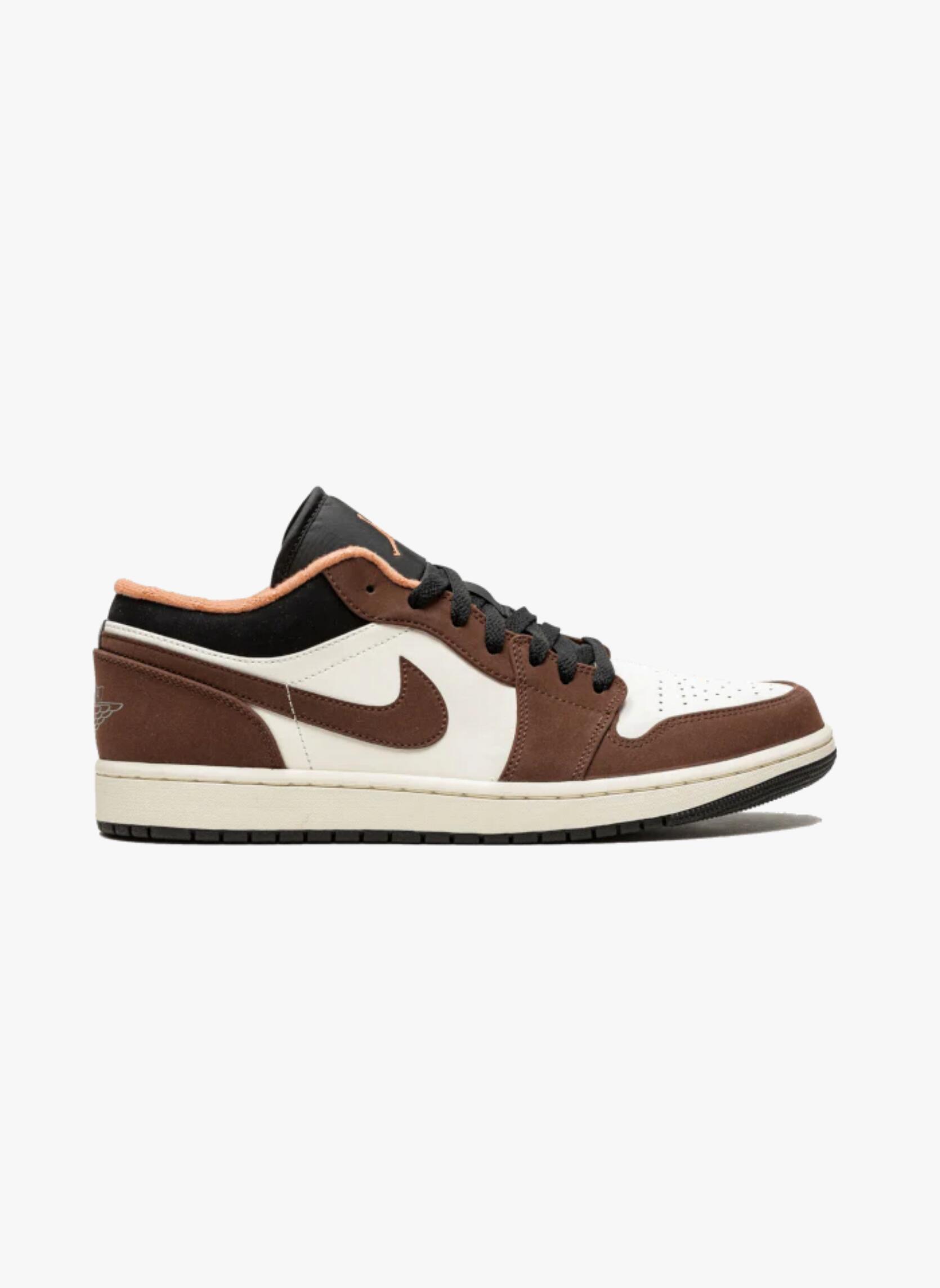 Air Jordan 1 Low Mocha 3/5