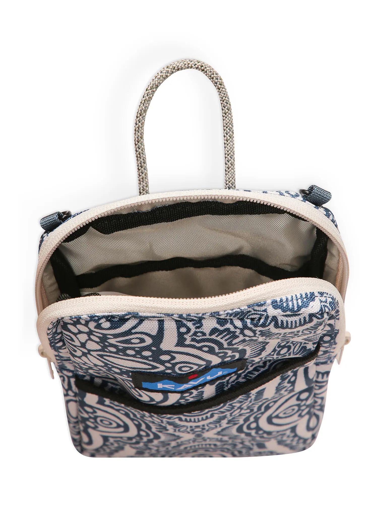 Saszetka Kavu Essential Case - divine damask 3/4