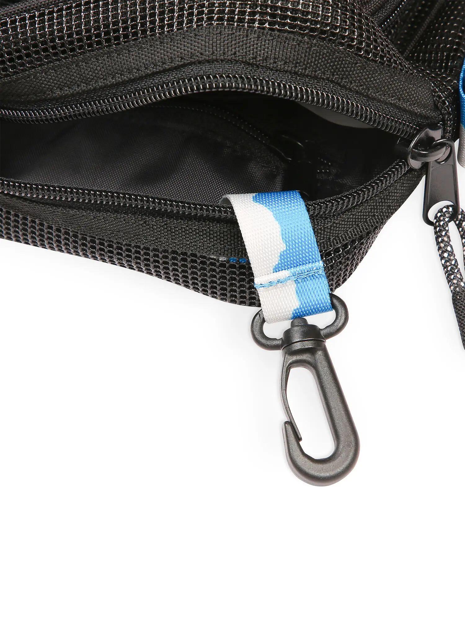 Saszetka Kavu On The Move - black 4/5