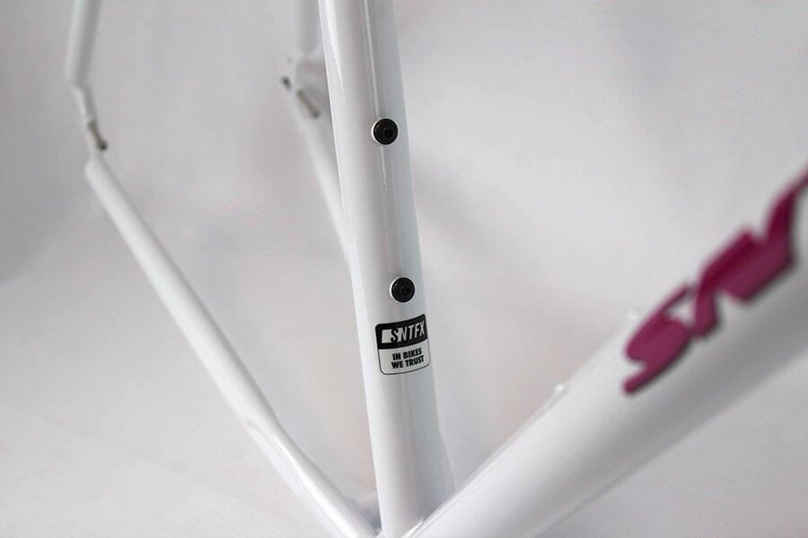 Cadre Wild White 7/7