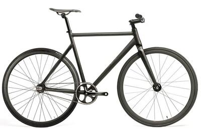 Bicicletta Raval Matte Black 30mm Contropedale