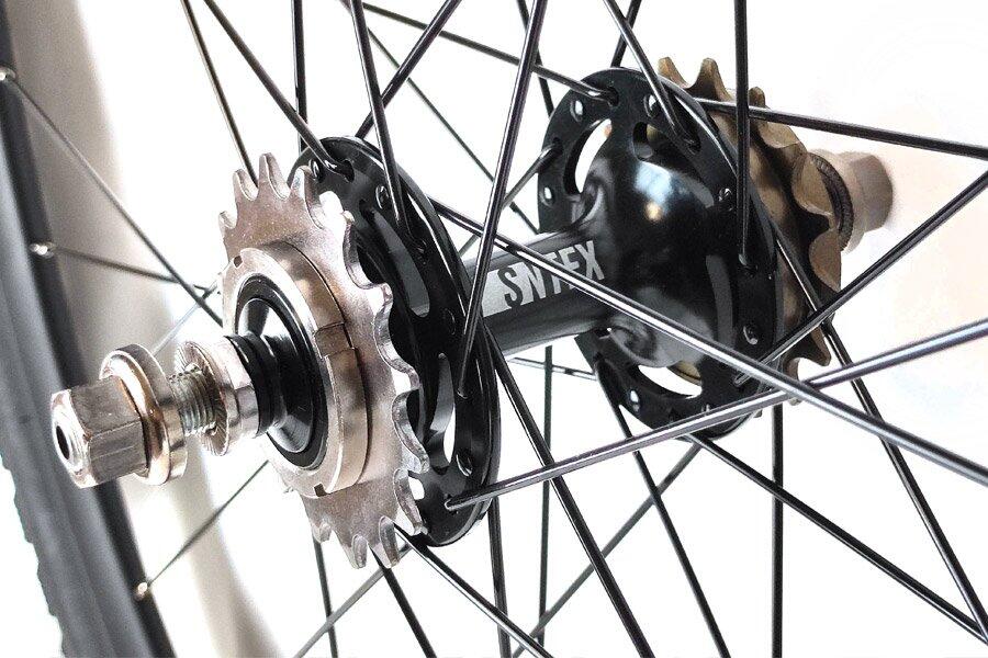 Juego Ruedas Fixie 700C 700C 30mm Blanca 7/7
