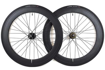 Paire de Roues 60mm + Chambres à air + Pneus Noir
