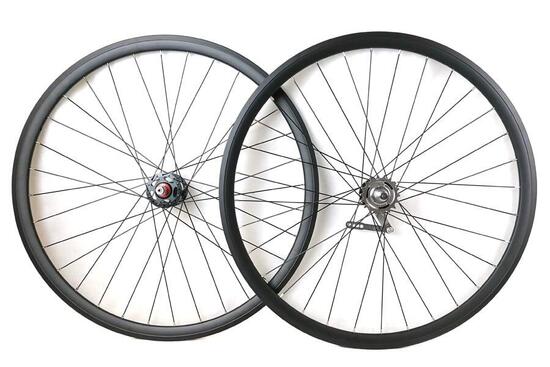 Terugtraprem 30mm Wielset - Zwart
