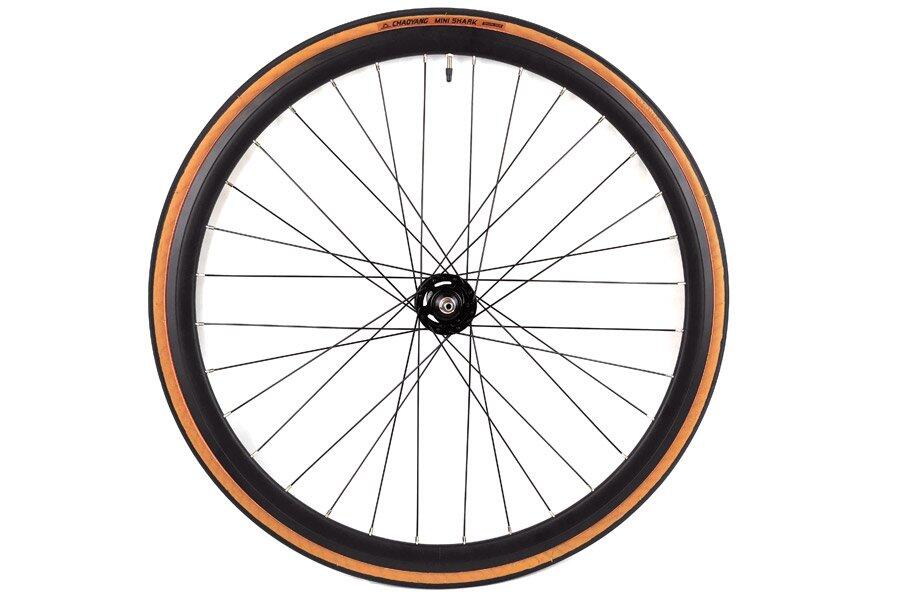 Paire de Roues 30mm Noir + Chambres à air + Pneus Classic 3/6