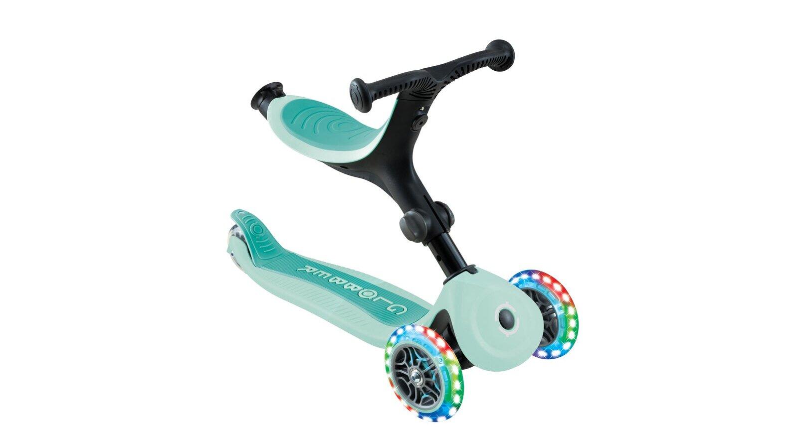 Globber Go Up Active Lights 360 - Mint/Dark Mint