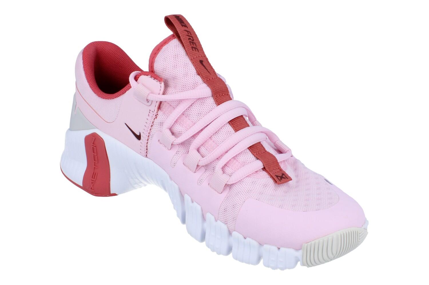 Nike Womens Free Metcon 5 Trainers 4/6
