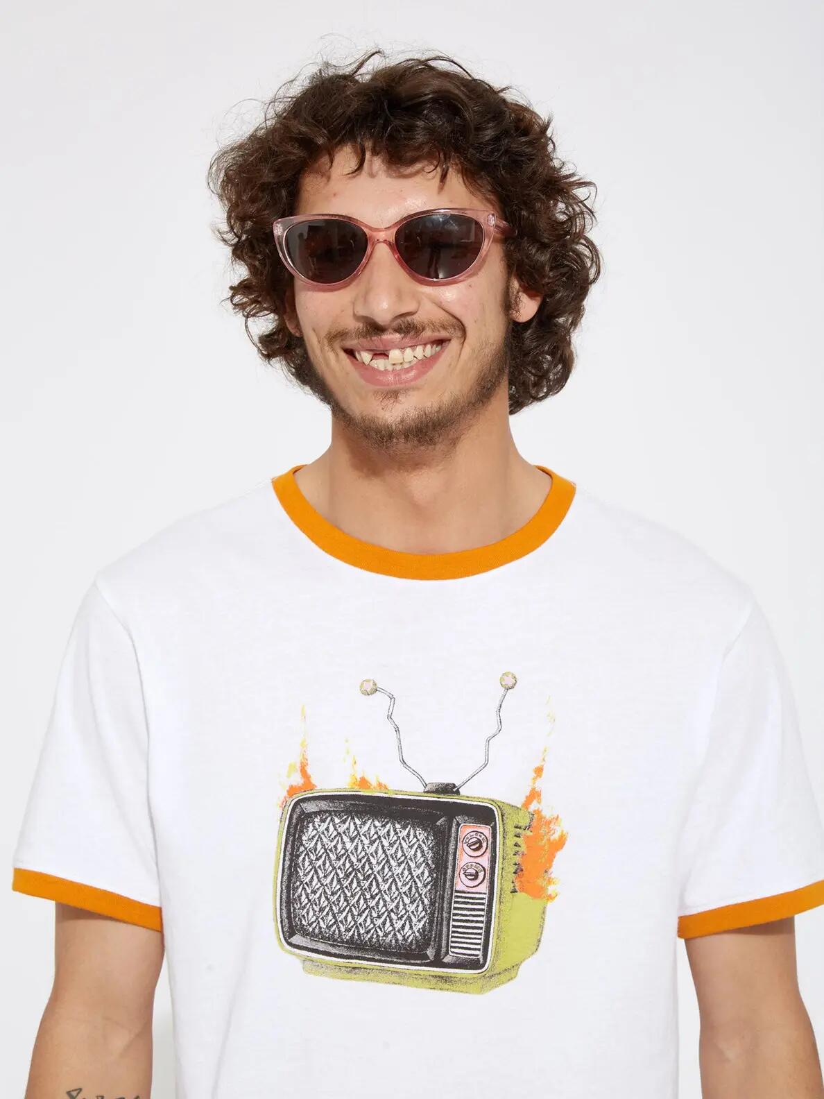 T-shirt - Skate - Unisexo - Estampado Stoneyvision White - Branco 3/4