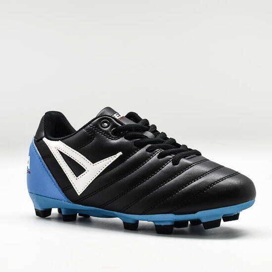 Chaussure de football LEGEA modèle DOKO