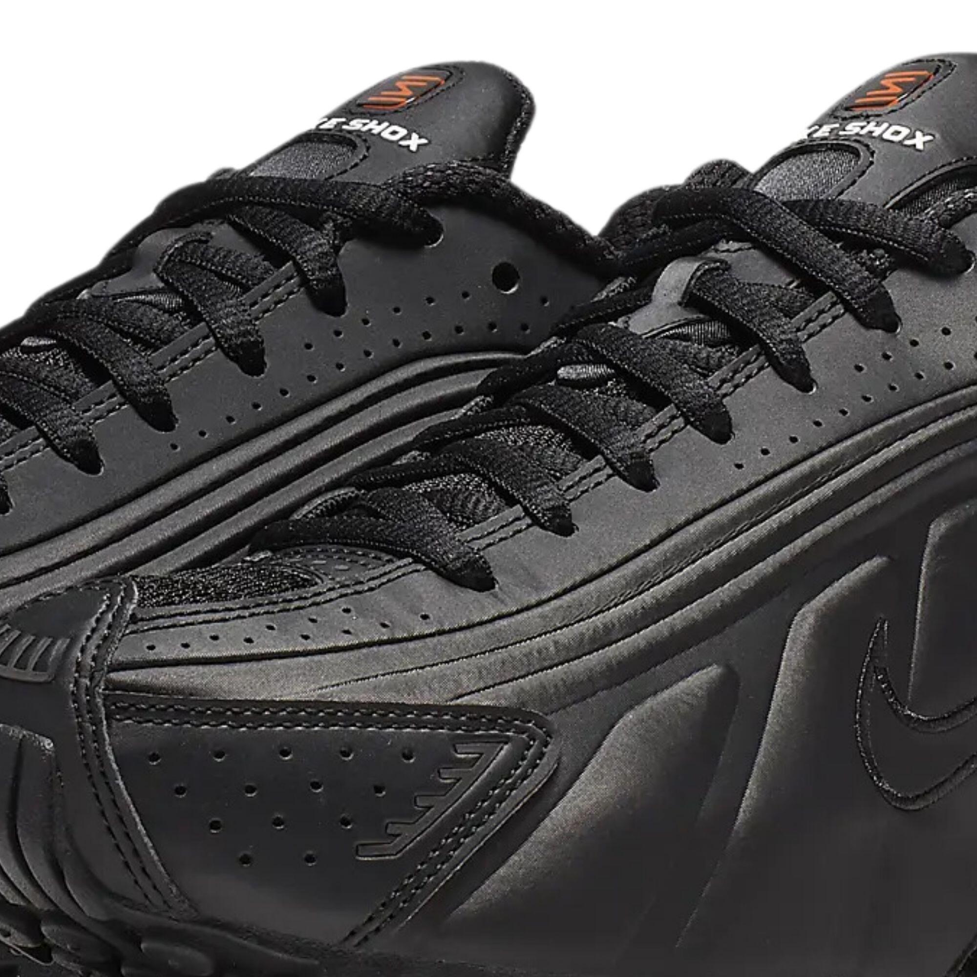 Scarpe  Shox R4 Black 5/5