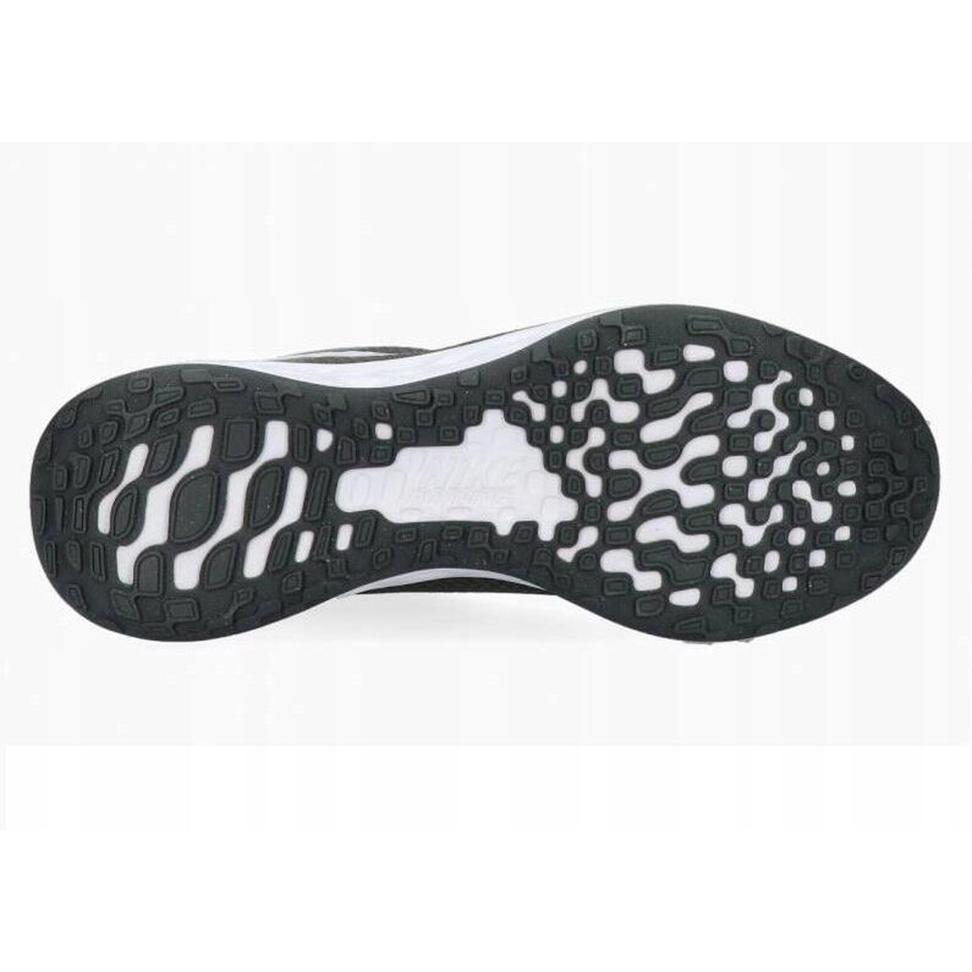 Buty Nike Revolution 6 DC3728-004