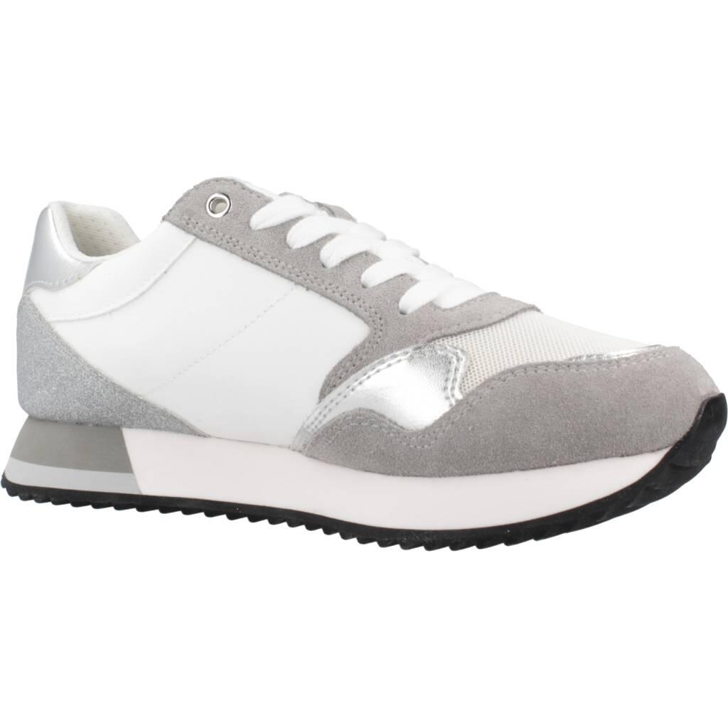 Baskets Geox Modèle D Doralea B Couleur Blanc 5/5