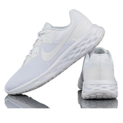 Scarpe camminata Nike Revolution 6. Bianca