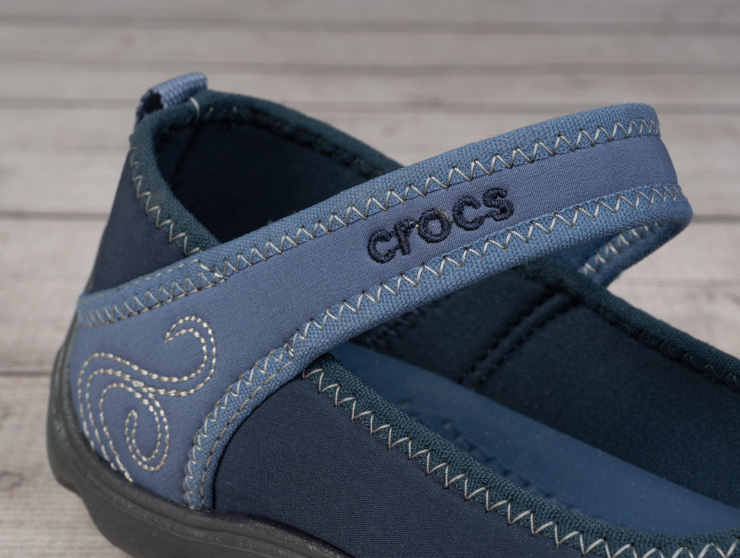 Buty unisex Crocs DUET BUSY DAY MARY JANE 6/7