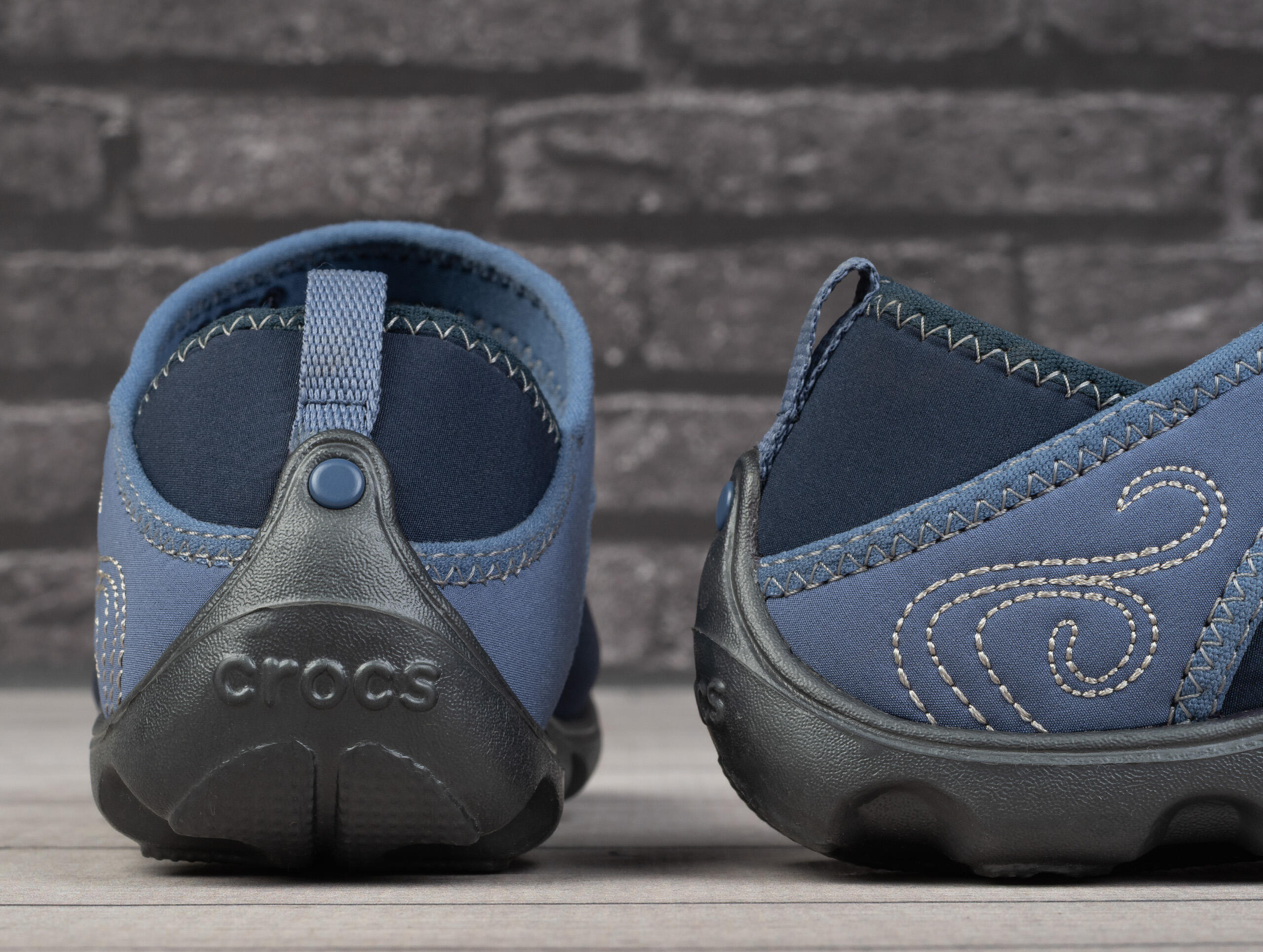 Buty unisex Crocs DUET BUSY DAY MARY JANE 4/7