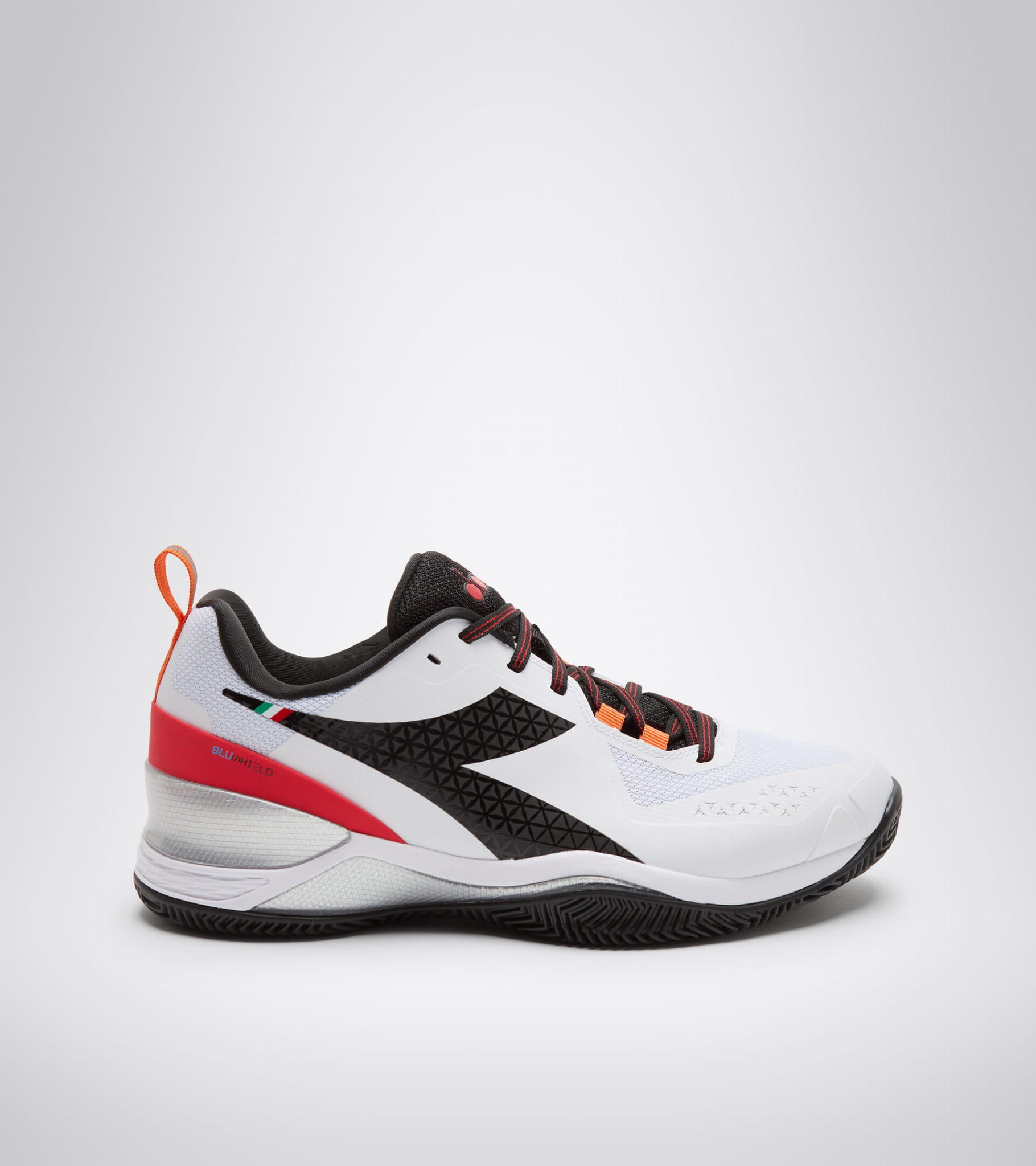 DIADORA picture
