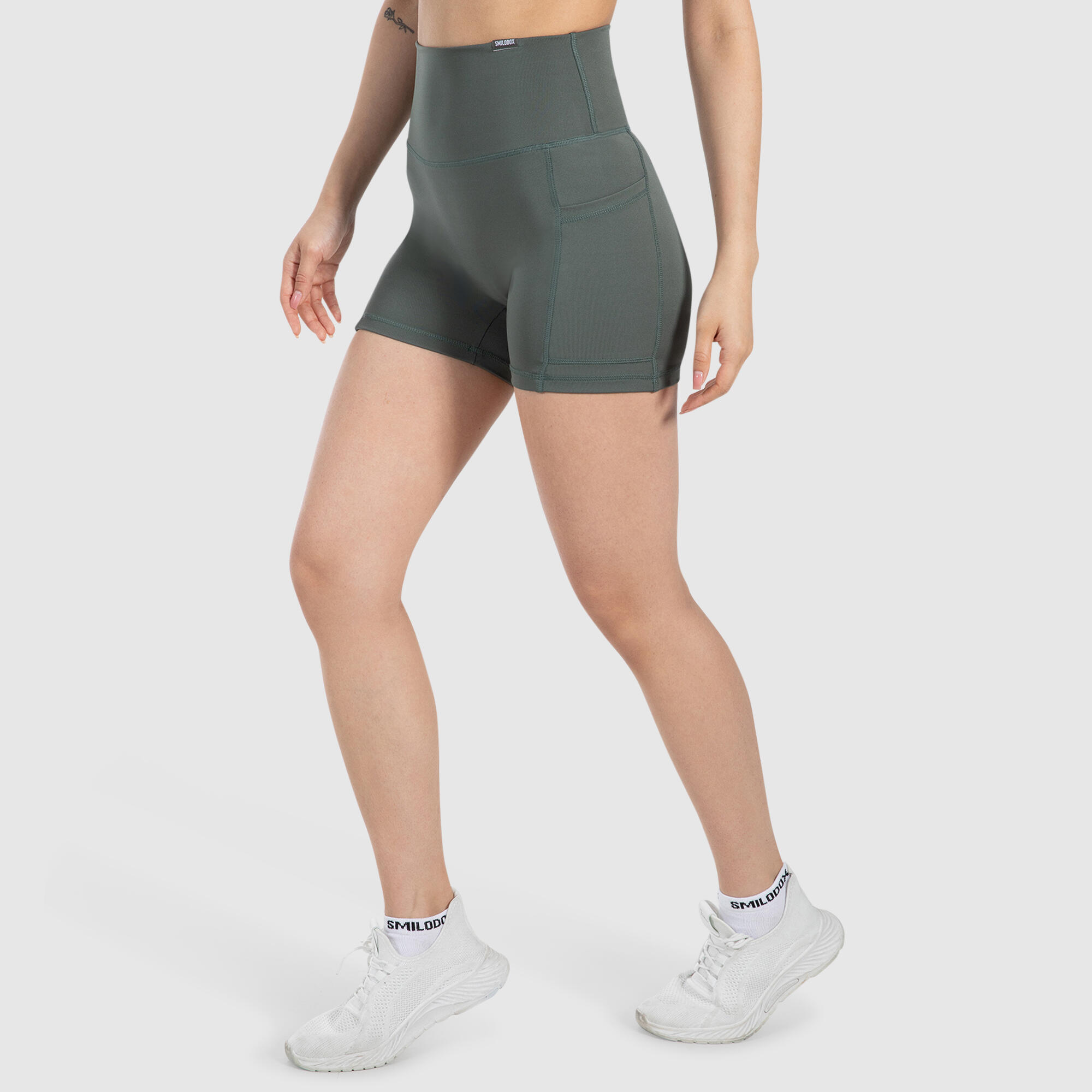 Damen Shorts Josie Grün 2/5