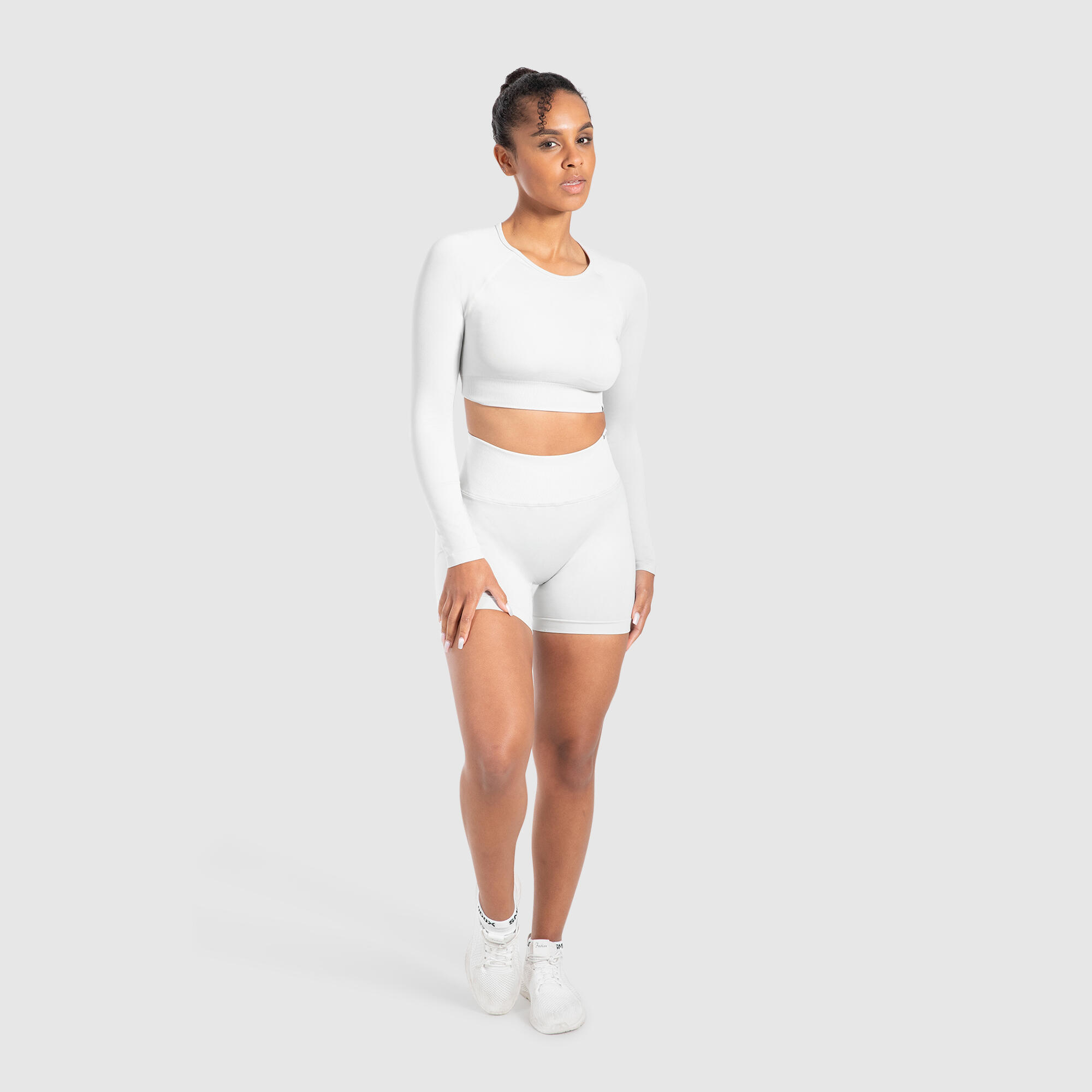 Damen Crop Longsleeve Maysa Hellgrau 3/5