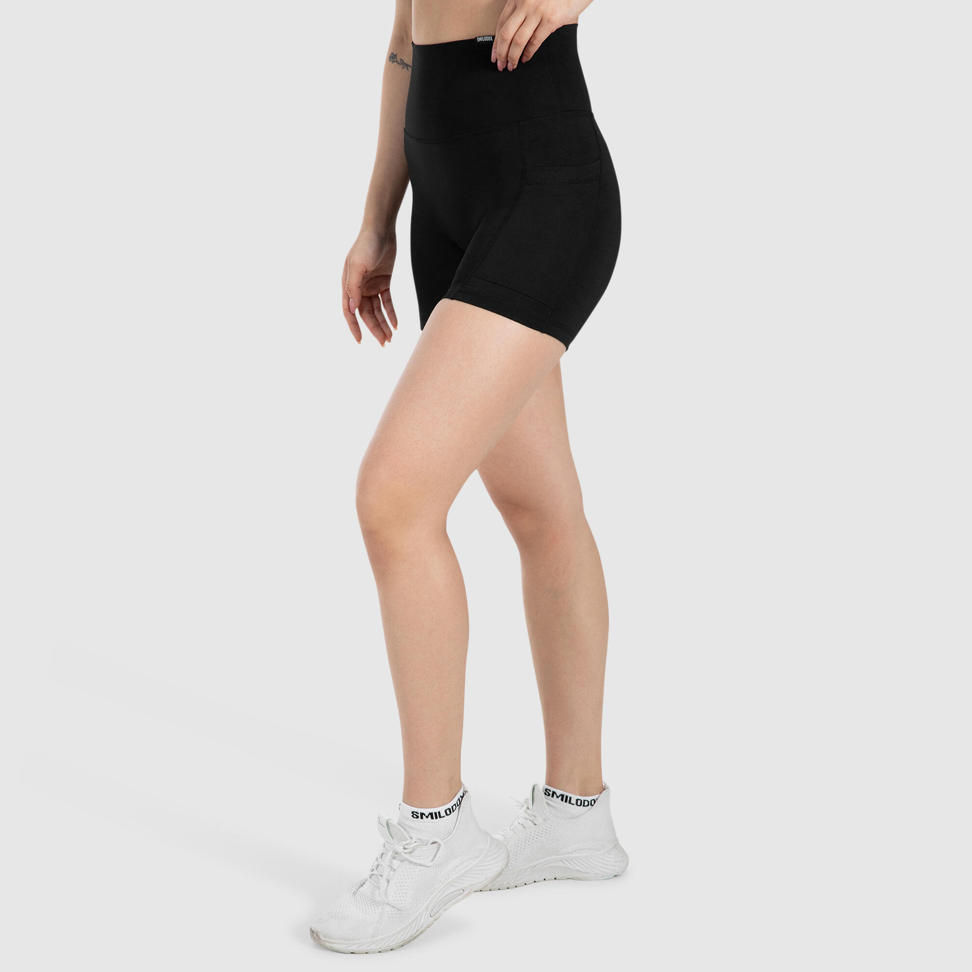 Damen Shorts Josie Schwarz 2/5